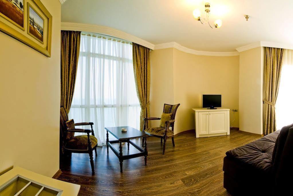 Royal Sebaste Hotel Ердемлі Екстер'єр фото